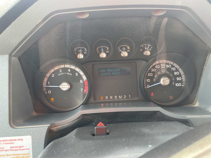 2011-ford-f250-xl-image-110