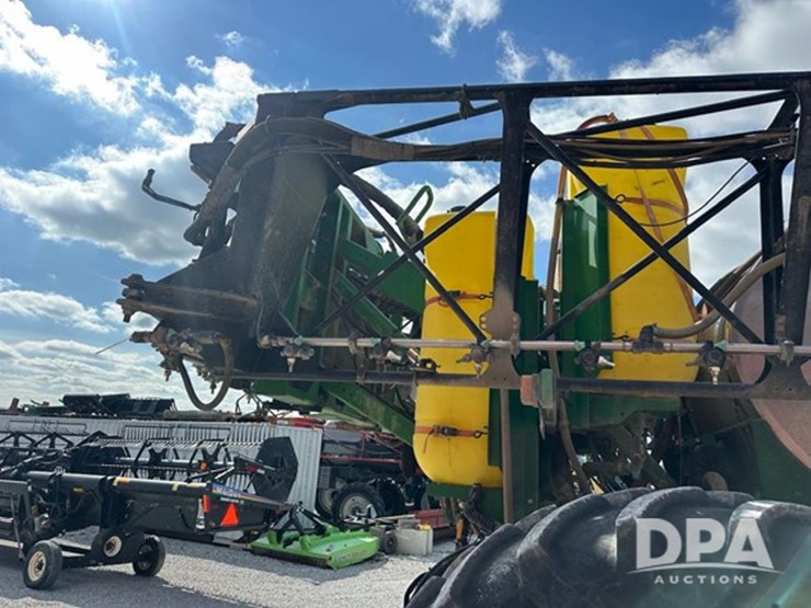2012-john-deere-4940-image-31