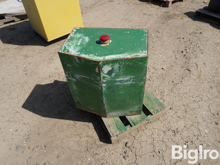 john-deere-front-fuel-tank-image-2