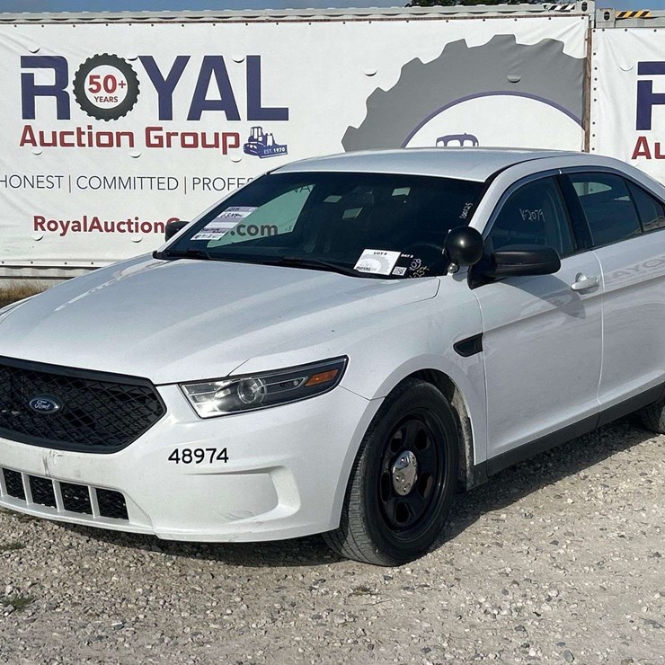 2015 Ford Taurus AWD Sedan