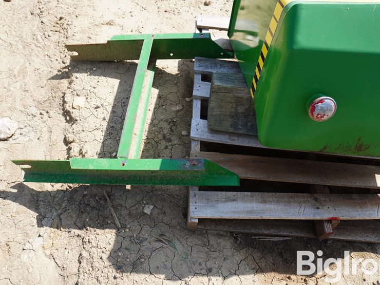 john-deere-front-fuel-tank-w/mounts-image-17