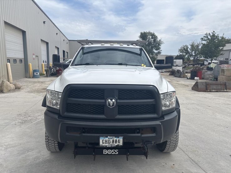 2016-custom-flatbed-image-6