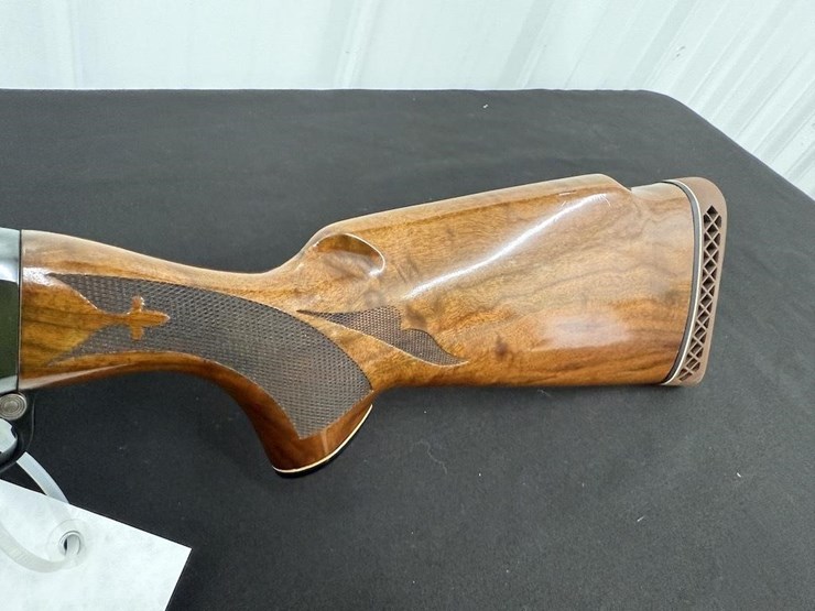 remington-1100-12-gauge-shotgun-image-7