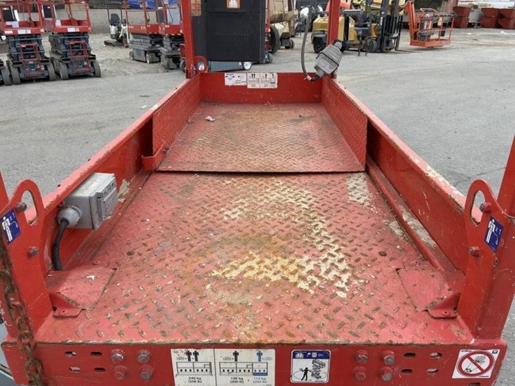 skyjack-sj-3219-scissor-lift-image-8