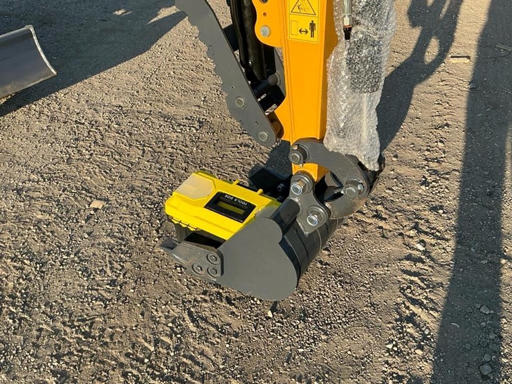 #1601-•-unused-sdle20-mini-excavator-image-8