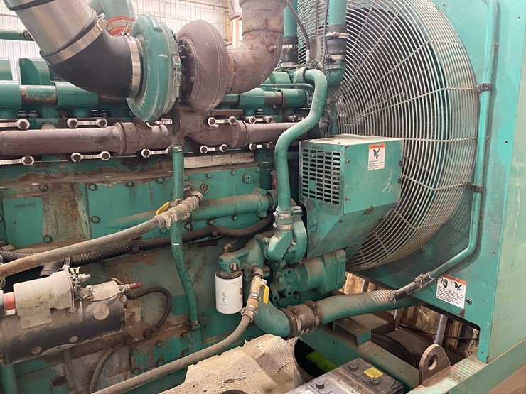 #8615-•-1999-cummins-dfeh-generator-(aps)-image-23