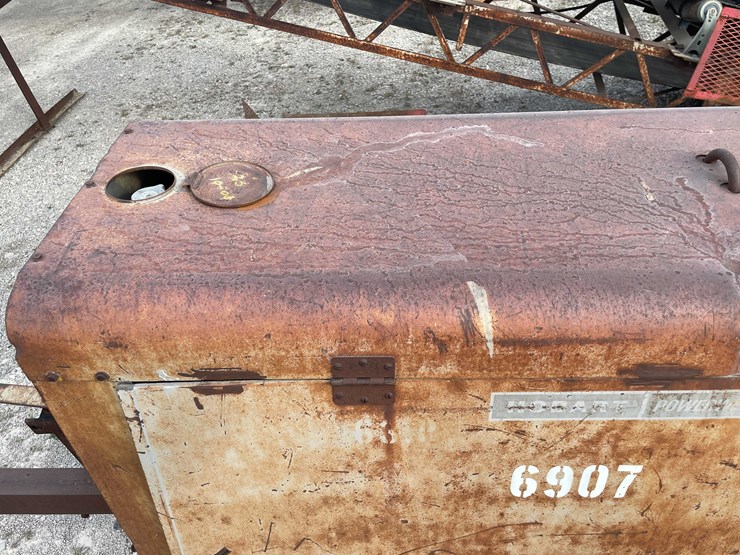 #8633-•-hobart-powerweld-303-welder-trailer-(maq)-image-47
