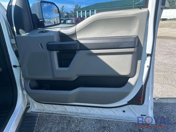 2015-ford-f150-image-22