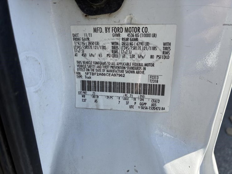 2012-ford-f250-image-15