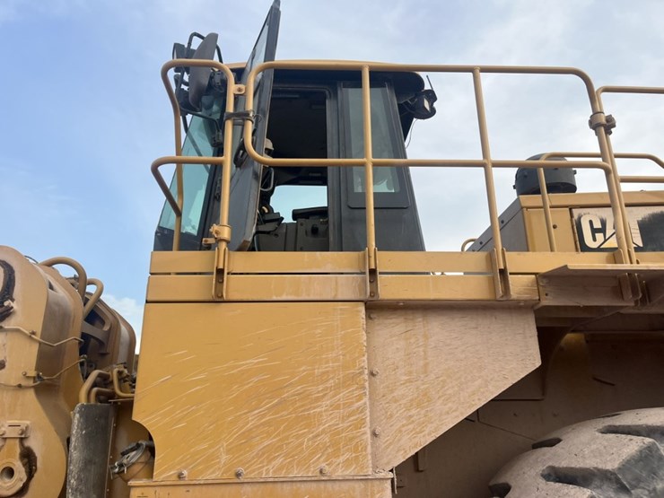 caterpillar-988k-image-38