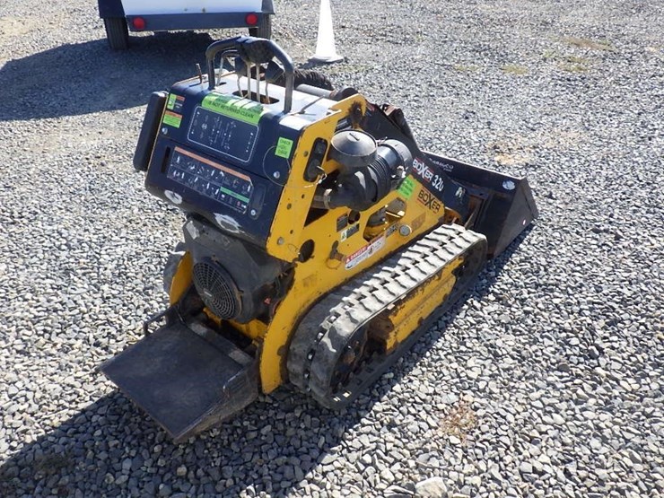 2013-morbark-320-skid-steer-tracked-loader-image-4