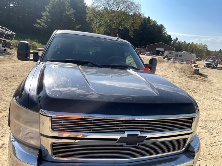 2008-chevrolet-silverado-image-17