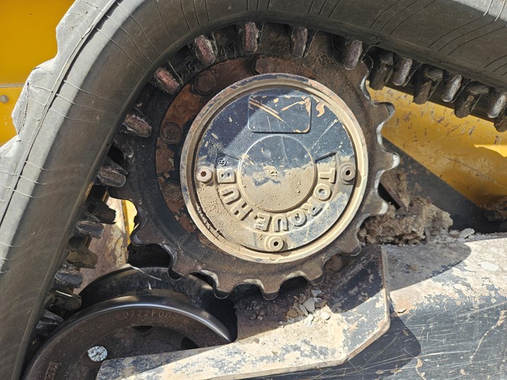 2018-deere-325g-image-15