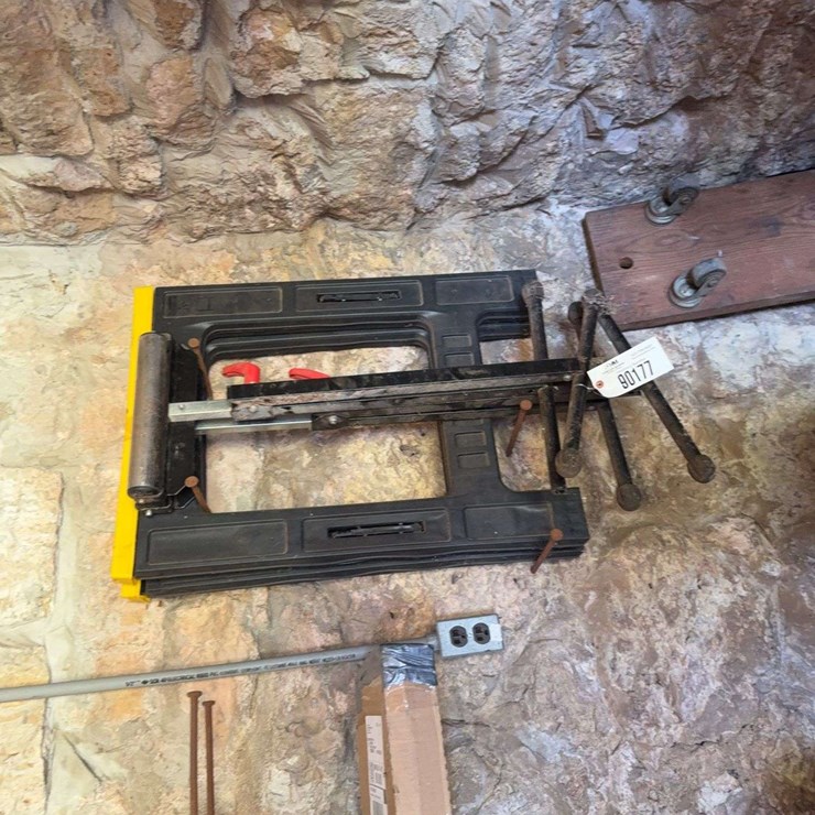 Roller stands, plastic Sawhorses, shop built caster cart