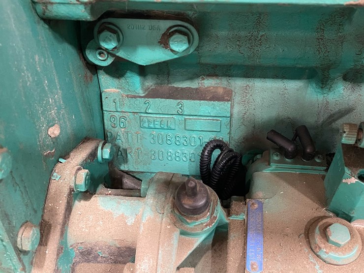#8615-•-1999-cummins-dfeh-generator-(aps)-image-61