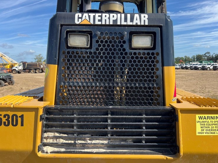 caterpillar-953c-image-26