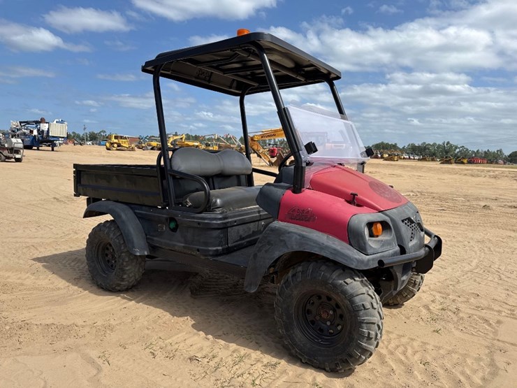 club-car-intell-trak-4x4-utv-image-4
