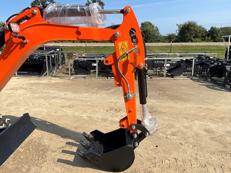 #200-•-new-nt18k-mini-excavator-image-15