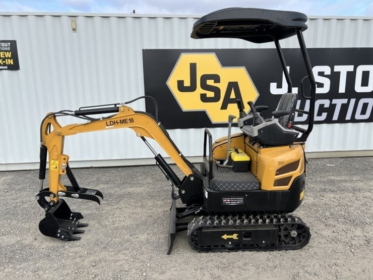 2025-land-hero-ldh-me18-mini-hydraulic-excavator-image-7
