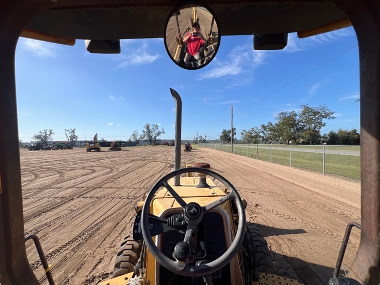 john-deere-310d-image-43
