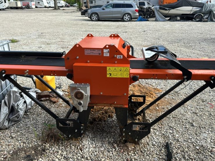 #103a-•-2024-wood-mizer-edger-image-3