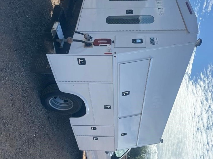 2018-ford-f350-xl-image-8
