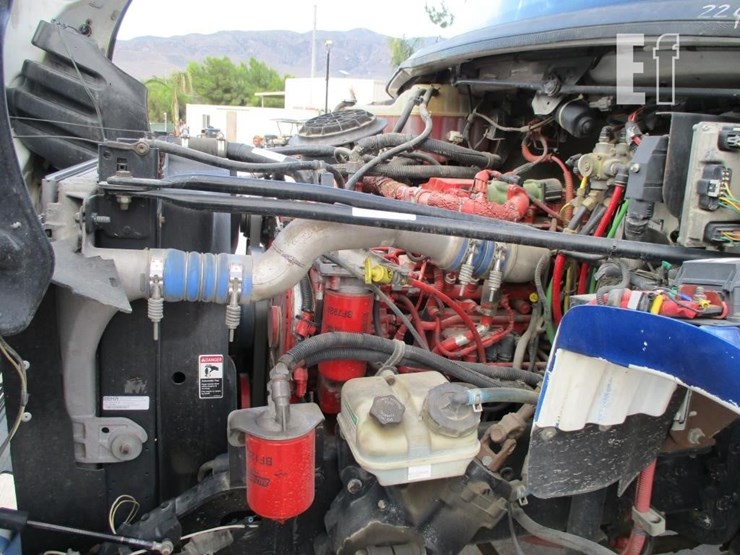 2008-freightliner-business-class-m2-106-image-7