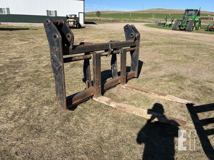 wc-it-pallet-forks-image-1
