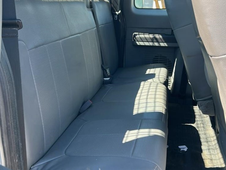 2014-ford-f250-image-32