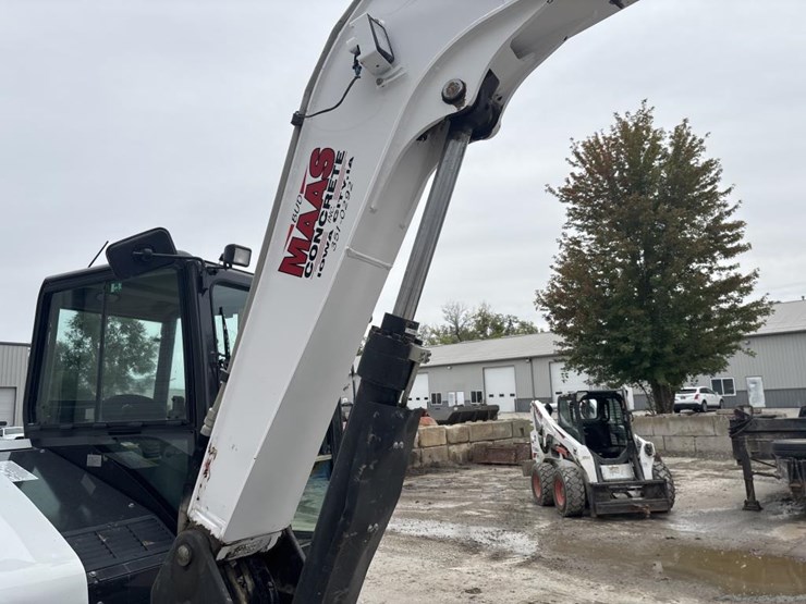 2019-bobcat-e85-image-23