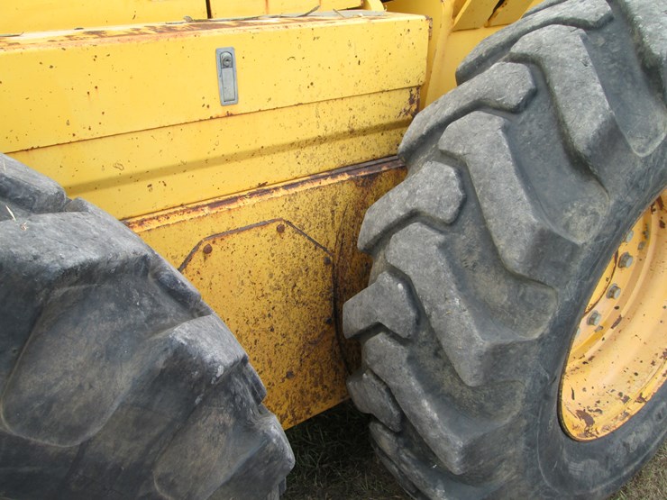 volvo-g720b-image-18