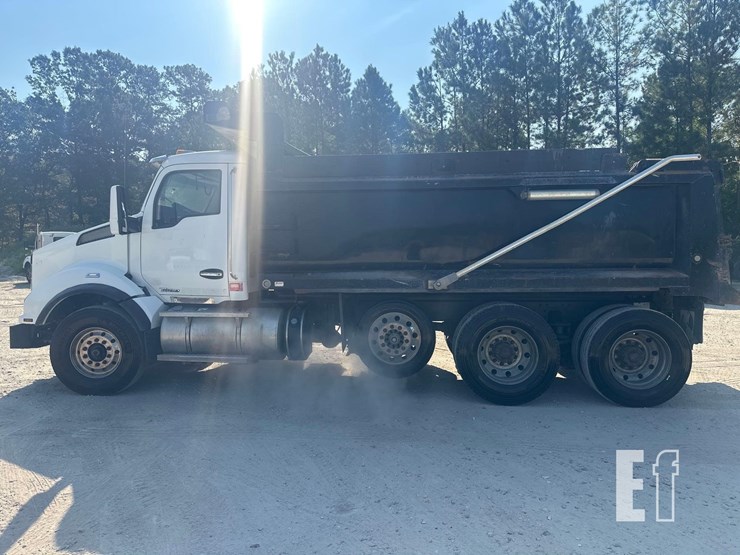 2018-kenworth-t880-image-6