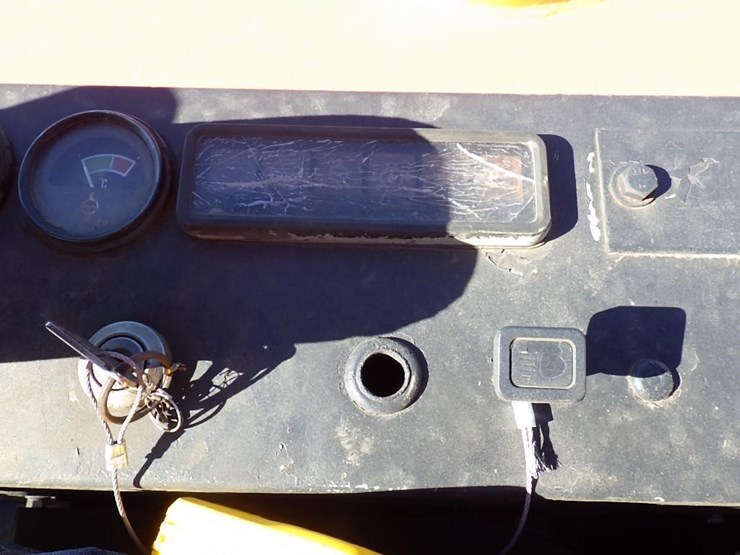 takeuchi-tb260-image-36