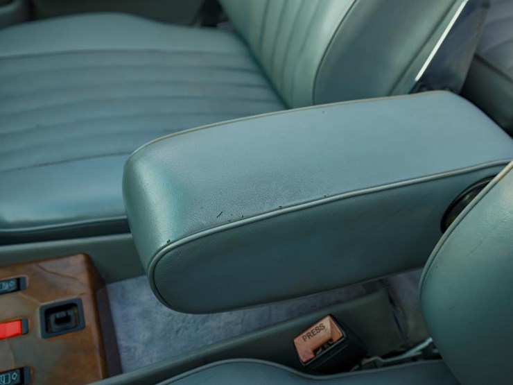 #2279-•-1988-mercedes-benz-500-class-560-sl-roadster-image-88