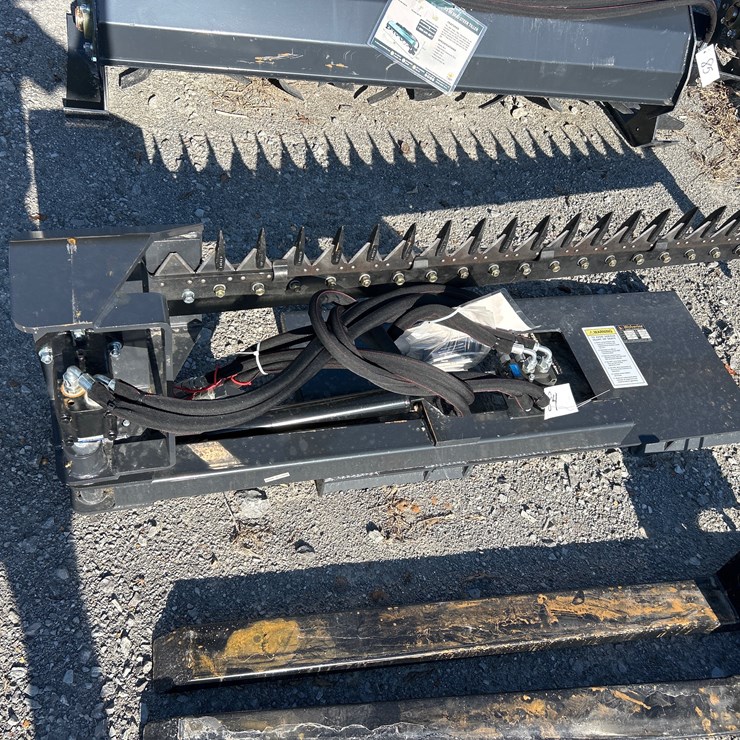 #84 • SKID STEER SICKLE MOWER