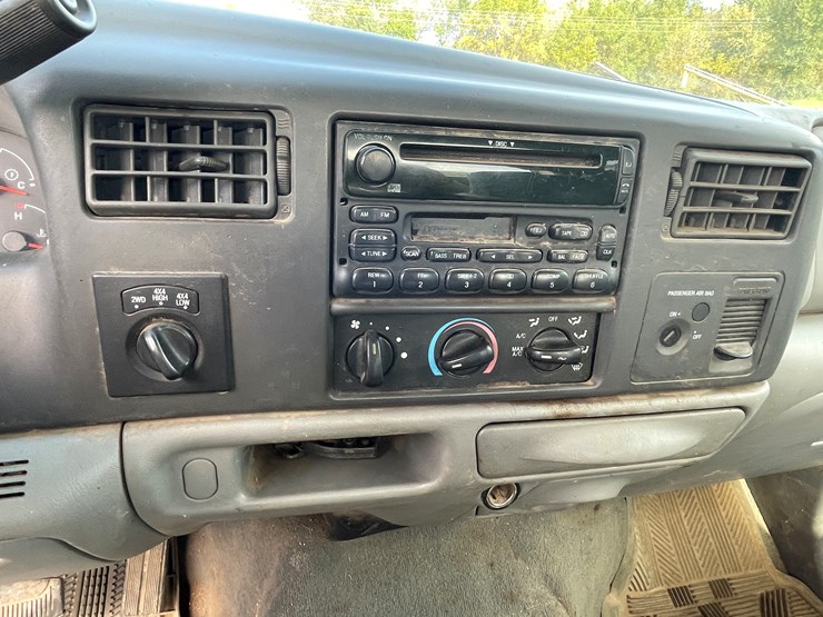 2003-ford-f250-image-36