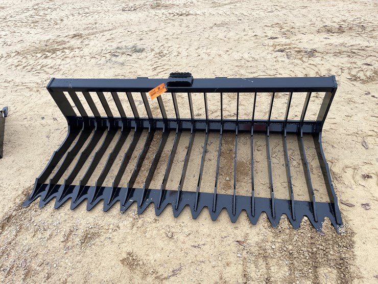 #2013-•-new-kc-76"-fine-skeleton-skid-steer-bucket-image-2