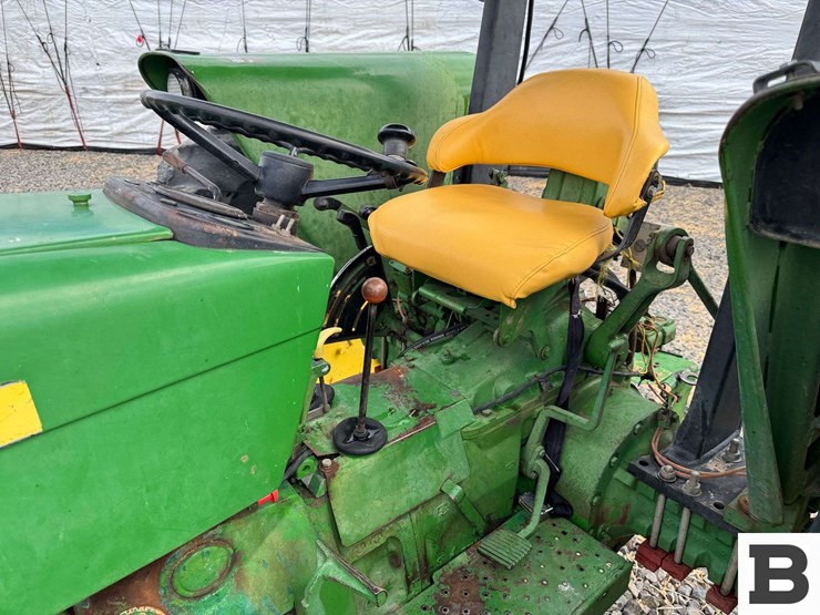 1976-john-deere-2640-image-26