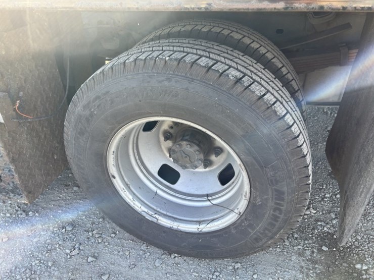 2008-ford-f350-image-19