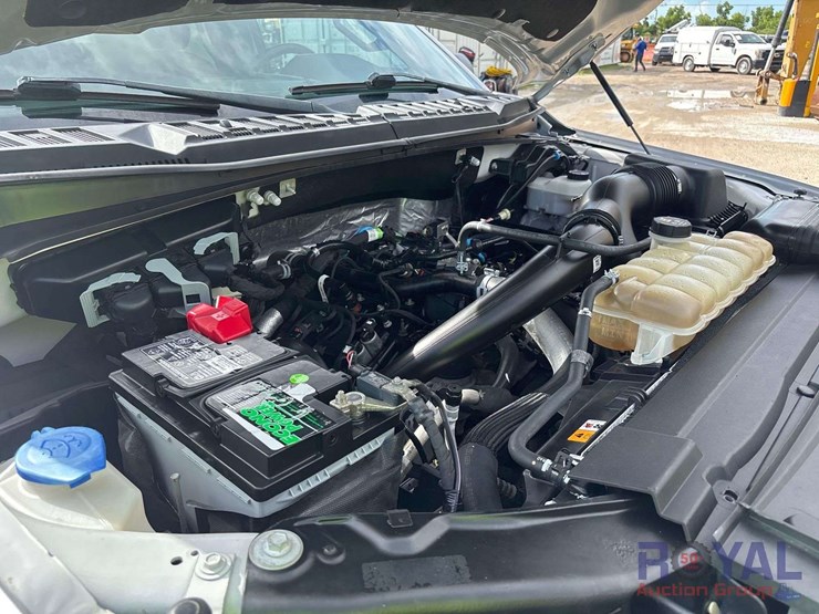2019-ford-f150-image-8
