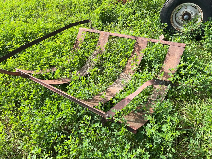 #4471-•-boom-sprayer-on-cart-image-9