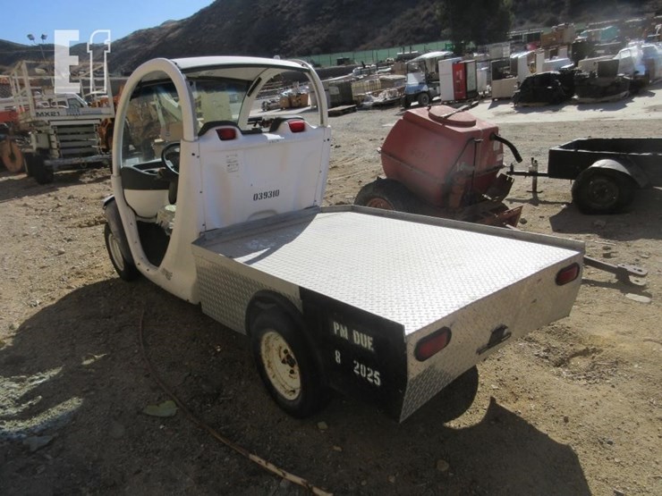 2002-utility-flatbed-image-3