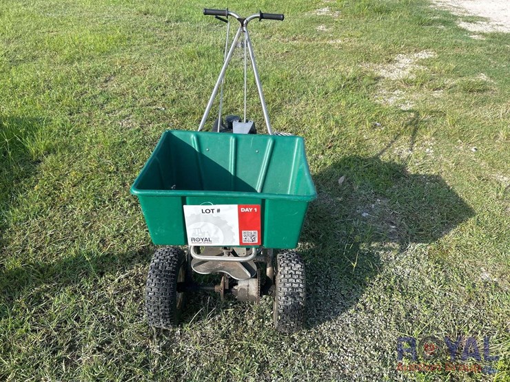 2003-walk-behind-automatic-seed-spreader-image-8