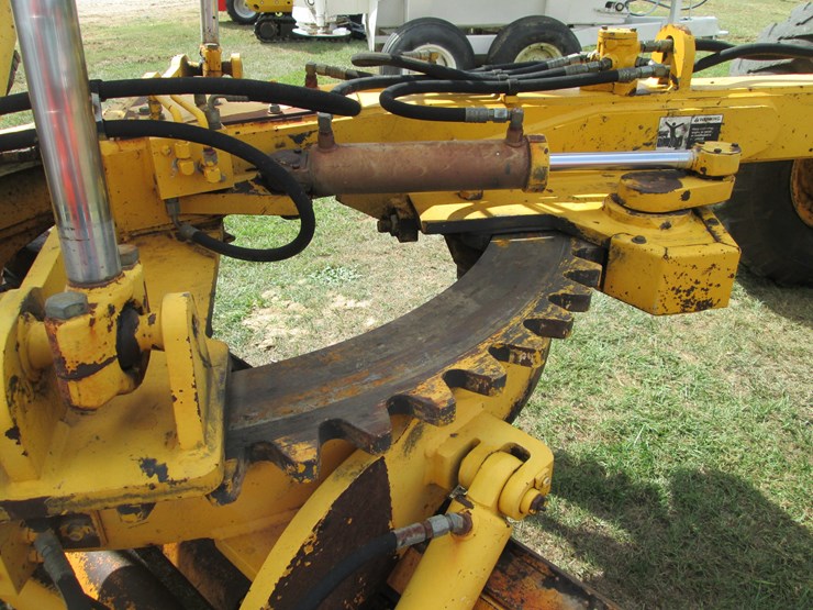 volvo-g720b-image-32