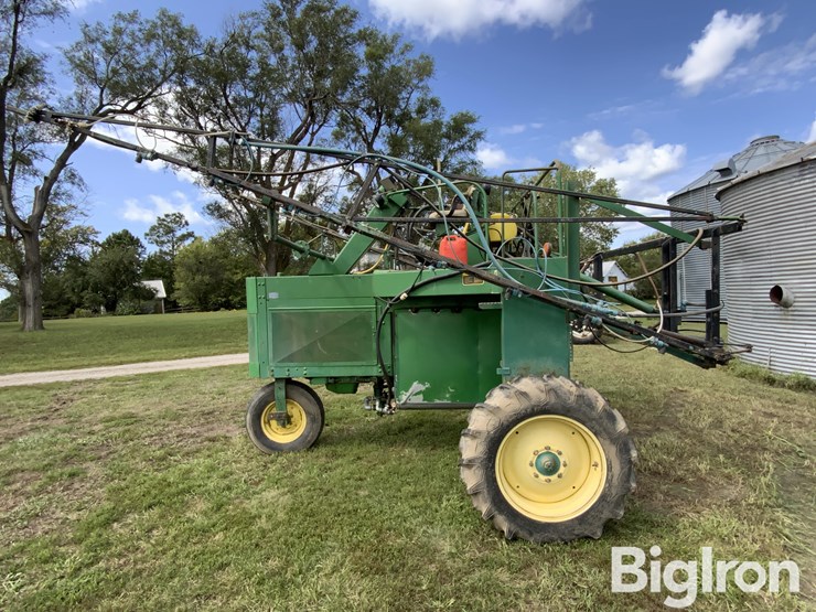 1971-john-deere-600-image-8