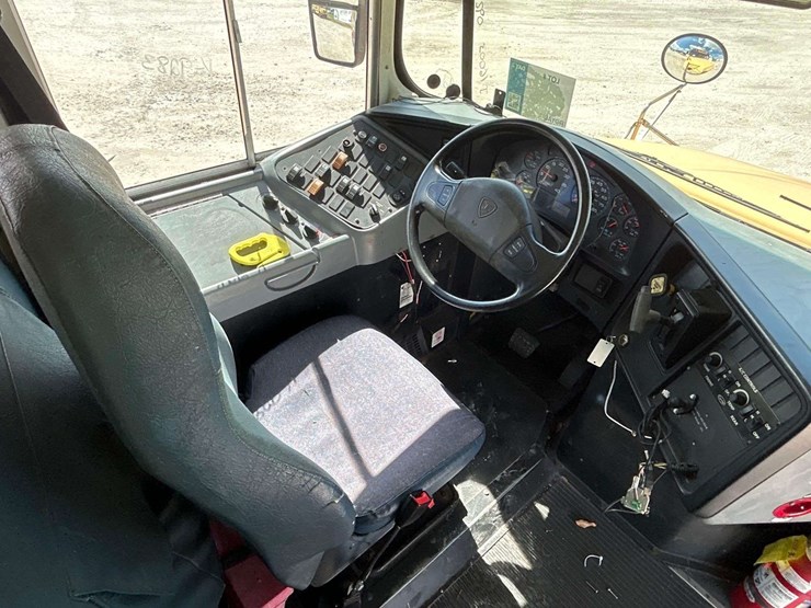 2007-ic-corporation-pb105-school-bus-image-11