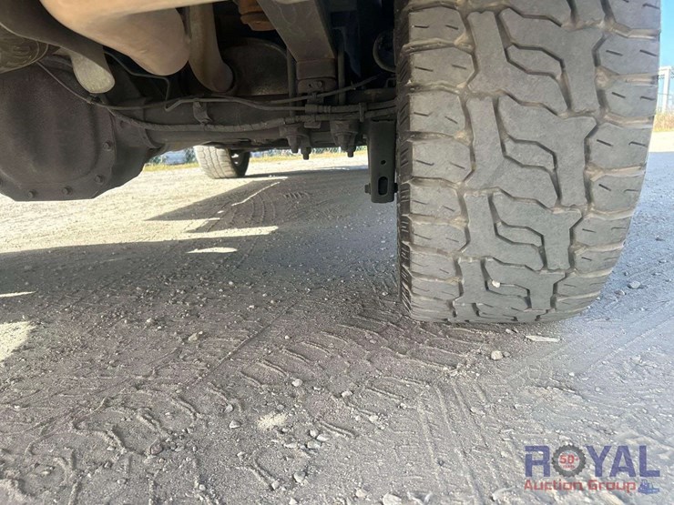 2019-ford-f150-image-30