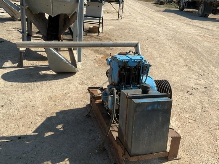 #178-•-lister-diesel-motor-image-4