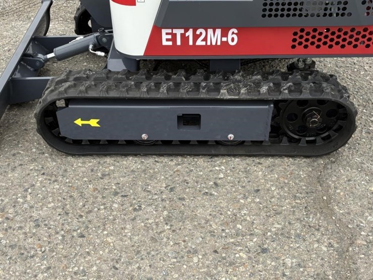 2025-bttl-et12m-6-hydraulic-excavator-image-12