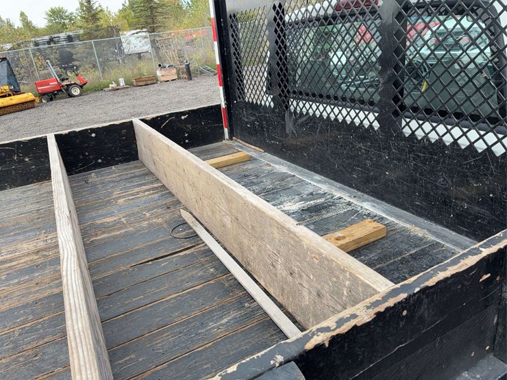 1997-dodge-ram-chassis-cab-flatbed-image-15